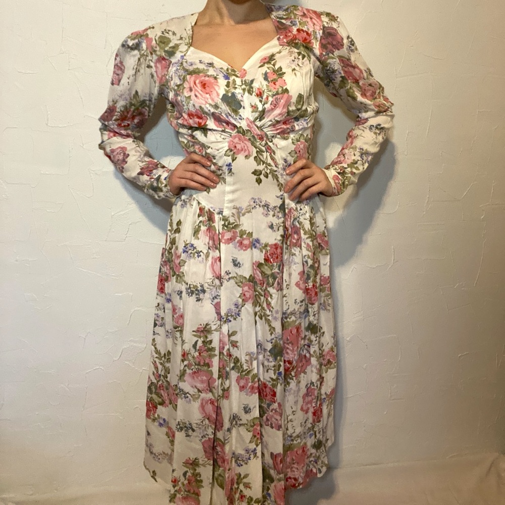 80s Vintage Floral Sweetheart Neck, High-Low Dress